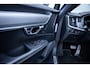 Volvo V90 2.0 T4 R-design I Pano-dak I Harman/Kardon I Trekhaak I Leder I Carplay I 20'' I NL-auto I Dealer-onderhouden