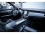 Volvo V90 2.0 T4 R-design I Pano-dak I Harman/Kardon I Trekhaak I Leder I Carplay I 20'' I NL-auto I Dealer-onderhouden