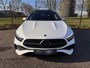 Mercedes-Benz A-klasse A250 4MATIC AMG Line Facelift Panodak 19inch LED Dealeronderh