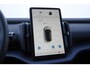 Volvo EX30 428PK Automaat Twin Motor Performance Ultra / 360 graden camera / Pilot assist / Park assist / Panoramadak / Voorstoelen en stuurwiel verwarmd / Elektrisch verstelbare stoelen /
