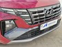 Hyundai Tucson 1.6 T-GDI HEV 230pk N Line Sky Automaat / 1650kg Trekgewicht / Apple Carplay Android Auto / Rondomzicht camera / Glazen schuif- en kanteldak / Adaptief cruise control / Stuur-, en stoelverwarming / stoelverkoeling /