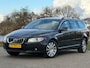 Volvo V70 1.6 T4 Limited Edition Automaat - Titanium Grey/Beige leder - Chique