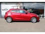 Mazda 2 1.5 Skyactiv-G Luxury , Navi, Apple Carplay, Cruise, PDC, Camera, LKA, HUD, Airco, Stoelverwarming, Stuurverwarming, LMV 16 Inch