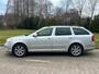 Skoda Octavia Combi 1.2 TSI Tour Business Line 2012 6-bak! Dealer onderhouden! goed rijdend! Ruime auto! Stoelverwarming! Zuinig!