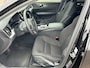 Volvo V60 2.0 T8 Recharge Plug-in Hybrid AWD Inscription - 455PK - Long Range - Head Up - Rijklaar
