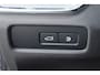 Volvo V60 T6 AWD 350PK Plug-in Hybrid Essential Dark | Camera | Leder | ACC | Blis | Stoelverwarming | Standkachel
