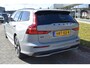 Volvo V60 T6 AWD 350PK Plug-in Hybrid Essential Dark | Camera | Leder | ACC | Blis | Stoelverwarming | Standkachel