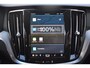 Volvo V60 T6 AWD 350PK Plug-in Hybrid Essential Dark | Camera | Leder | ACC | Blis | Stoelverwarming | Standkachel