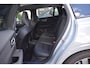 Volvo V60 T6 AWD 350PK Plug-in Hybrid Essential Dark | Camera | Leder | ACC | Blis | Stoelverwarming | Standkachel