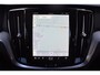 Volvo V60 T6 AWD 350PK Plug-in Hybrid Essential Dark | Camera | Leder | ACC | Blis | Stoelverwarming | Standkachel