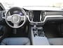 Volvo V60 T6 AWD 350PK Plug-in Hybrid Essential Dark | Camera | Leder | ACC | Blis | Stoelverwarming | Standkachel