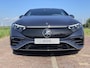 Mercedes-Benz EQS 450+ AMG Line 108 kWh Mercedes-Benz EQS 450+ AMG Line 108kWh | Hyperscreen | Achterasbesturing | Panoramadak | Rijassistentie+ | Burmester | Stoelventilatie/verwarming | 360 camera |