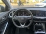 Opel Grandland 1.2 Turbo Elegance Automaat Stoel + stuurverwarming/Dodehoek sensor/Zelf inparkeren
