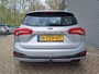 Ford Focus Wagon 1.0 EcoBoost Active Business | Navi | PDC | Cruise | Trekhaak | ECC | Stoel, Stuur, Voorruit verwarming