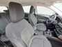 Ford Focus Wagon 1.0 EcoBoost Active Business | Navi | PDC | Cruise | Trekhaak | ECC | Stoel, Stuur, Voorruit verwarming