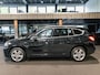 BMW X1 xDrive25e High Executive M-Sport | Panorama | HUD | El. stoelen |  Camera | Stuurverwarming