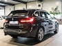 BMW X1 xDrive25e High Executive M-Sport | Panorama | HUD | El. stoelen |  Camera | Stuurverwarming