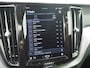 Volvo XC60 2.0 T6 Recharge Long Range AWD R-Design | Panoramadak | Keyless | Camera | Memory | Carplay