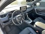 Toyota RAV4 2.5 Hybrid AWD Bi-Tone Navigatie, Stoel- & Stuurwielverwarming, JBL, LED, LMV, Nieuw Type, Achteruitrijcamera, Leder/alcantara