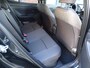Toyota Yaris Cross 1.5 Hybrid 115 130 Pk Teamplayer ZWART EN DONKER GRIJS MET