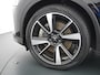 Polestar 2 AUT. 408 pk Long Range Dual Motor 78kWh Trekhaak Panoramadak Electr.Stoelen Verwarmd+Achterbank+Stuur Adaptive-Cruise Carplay Android 360°Camera 19"Lmv Led-Pixel WiFi PDC Park-Assist System-Home-Link Elektr.A.Klep Google Maps ECC Apps Verkeersbord detectie Regen-Lichtsensor Virtual-Cockpit Home-Link Uitparkeer+Bots waarschuwing Autonoom-Rem Lane Assist Keyless Connected services Draadloze telefoonlader 1.500kg Trekvermogen 660Nm! €61.000 nieuw!