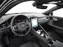 Polestar 2 AUT. 408 pk Long Range Dual Motor 78kWh Trekhaak Panoramadak Electr.Stoelen Verwarmd+Achterbank+Stuur Adaptive-Cruise Carplay Android 360°Camera 19"Lmv Led-Pixel WiFi PDC Park-Assist System-Home-Link Elektr.A.Klep Google Maps ECC Apps Verkeersbord detectie Regen-Lichtsensor Virtual-Cockpit Home-Link Uitparkeer+Bots waarschuwing Autonoom-Rem Lane Assist Keyless Connected services Draadloze telefoonlader 1.500kg Trekvermogen 660Nm! €61.000 nieuw!