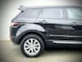 Land Rover Range Rover Evoque 2.0 Si4 Urban Series SE / PANORAMADAK / LEER / NAVI GROOT