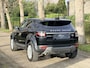 Land Rover Range Rover Evoque 2.0 Si4 SE / PANORAMADAK / LEER / NAVI GROOT
