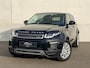 Land Rover Range Rover Evoque 2.0 Si4 SE / PANORAMADAK / LEER / NAVI GROOT