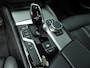 BMW 5-Serie Sedan 540i | High Executive | M Sport | Dealer onderhoud | Trekhaak | Parking Assistant Plus | Comfort Acces | 19'' LMV