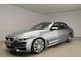 BMW 5-Serie Sedan 540i | High Executive | M Sport | Dealer onderhoud | Trekhaak | Parking Assistant Plus | Comfort Acces | 19'' LMV