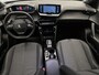 Peugeot 2008 SUV Allure Pack 130pk Automaat | Navigatie | Achteruitrijcamera | 3D Cockpit | Climate Control | Adaptieve Cruise Control | Led koplampen | Parkeersensoren | Afwijkende dakkleur | Keyless start | Apple Carplay / Android Auto | Bluetooth | DAB+ radio | Donker getint glas | 17" lichtmetalen velgen |
