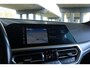 BMW 3-Serie 320i M Sport I Geen Import I Sfeerverlichting I Alcantara