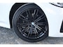 BMW 3-Serie 320i M Sport I Geen Import I Sfeerverlichting I Alcantara