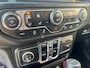 Jeep Gladiator 3.0 V6 AUT 4WD EUR 6 MULT 5 PERS CARGO VAN SOFT / HARDTOP SPECIAL EDITION unieke multi functionele bedrijfauto  opbouw naar eigen wens  , ook als volledig open cario  te rijden met neer geklapte voorruit .   BEZICHTIGING OP AFSPRAAK