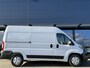 Fiat Ducato 35 2.2D 180PK MultiJet L2H2 | AUTOMAAT | VOORRAAD | BPM VRIJ! | Verzwaarde vering | Luxe tussenwand | Comfort bestuurderstoel | All season banden | Bluetooth | Airco