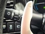 Mitsubishi Outlander 2.0 PHEV Business Edition X-Line (122 PK) Keurig-Onderh. BOVAG-Garantie. NL-Auto. Half-Leer, Navigatie, Cruisecontrol, Achteruitrijcamera, Keyless-Entry/Start, Bluetooth, Licht-Zicht-Pakket, Lm-Velgen-16Inch, Privacy-Glas