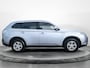 Mitsubishi Outlander 2.0 PHEV Business Edition X-Line (122 PK) Keurig-Onderh. BOVAG-Garantie. NL-Auto. Half-Leer, Navigatie, Cruisecontrol, Achteruitrijcamera, Keyless-Entry/Start, Bluetooth, Licht-Zicht-Pakket, Lm-Velgen-16Inch, Privacy-Glas