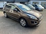 Peugeot 3008 1.2 PureTech Navi / clima / pdc / trekhaak.