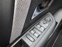 Citroën C4 1.2 Puretech Shine / Schuifkanteldak / Lederen bekleding / Airco / Stoel verwarming/ Navigatie / Apple carplay/Android Auto / Cruise Control /