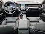 Volvo XC60 2.0 T6 Plug-in hybrid AWD Ultimate Dark | Stoelverwarming | Trekhaak | Harman/Kardon Audio | Lederen bekleding |