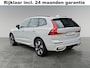 Volvo XC60 2.0 T6 Plug-in hybrid AWD Ultimate Dark | Stoelverwarming | Trekhaak | Harman/Kardon Audio | Lederen bekleding |