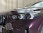BMW X5 M60i 4.4 V8 TwinTurbo / 531 PK / 23" ALU / Carbon / Individual / M Sport / G05 LCI Facelift  / Mora Purple / xDrive / HK Audio / Elec. Trekhaak