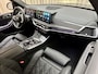 BMW X5 M60i 4.4 V8 TwinTurbo / 531 PK / 23" ALU / Carbon / Individual / M Sport / G05 LCI Facelift  / Mora Purple / xDrive / HK Audio / Elec. Trekhaak