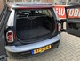 MINI Clubman Mini 1.6 Cooper Chili | Origineel NL | Lederen bekleding | Two-tone lak | Spoiler | Nette auto | Goed onderhouden |