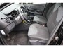 Renault Clio 1.5 dCi ECO Night&Day Navigatie, Cruise control, Airco, Lichtmetalen wielen