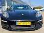 Porsche Panamera Schuif/kanteldak, leer, navi, afn. trekhaak enz...