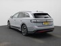 Volkswagen ID.7 Tourer 1st Edition 77 kWh | Navigatie | Apple Carplay | 360 graden camera | Dodehoeksensoren | Travel assist | Sfeerverlichting | LED lampen | Elektrische achterklep | Cilmate control | Stoelverwarming | Trekhaak |