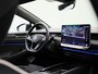 Volkswagen ID.7 Tourer 1st Edition 77 kWh | Navigatie | Apple Carplay | 360 graden camera | Dodehoeksensoren | Travel assist | Sfeerverlichting | LED lampen | Elektrische achterklep | Cilmate control | Stoelverwarming | Trekhaak |
