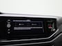Volkswagen Polo 1.0 TSI Life Edition 95 PK | Automaat | Airco | Adaptieve Cruise Control | Lane Assist | Apple Carplay | Parkeersensoren achter | Achteruitrijcamera |